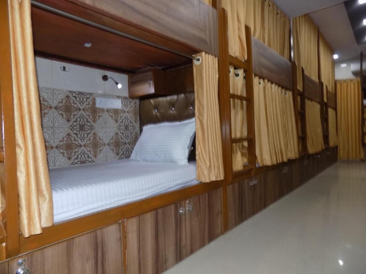 Metro Inn Dormitory Mumbai Luaran gambar
