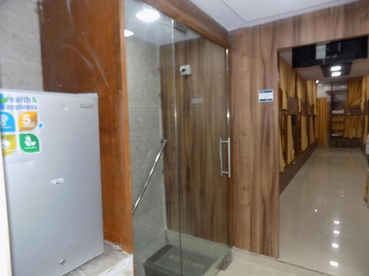 Metro Inn Dormitory Mumbai Luaran gambar