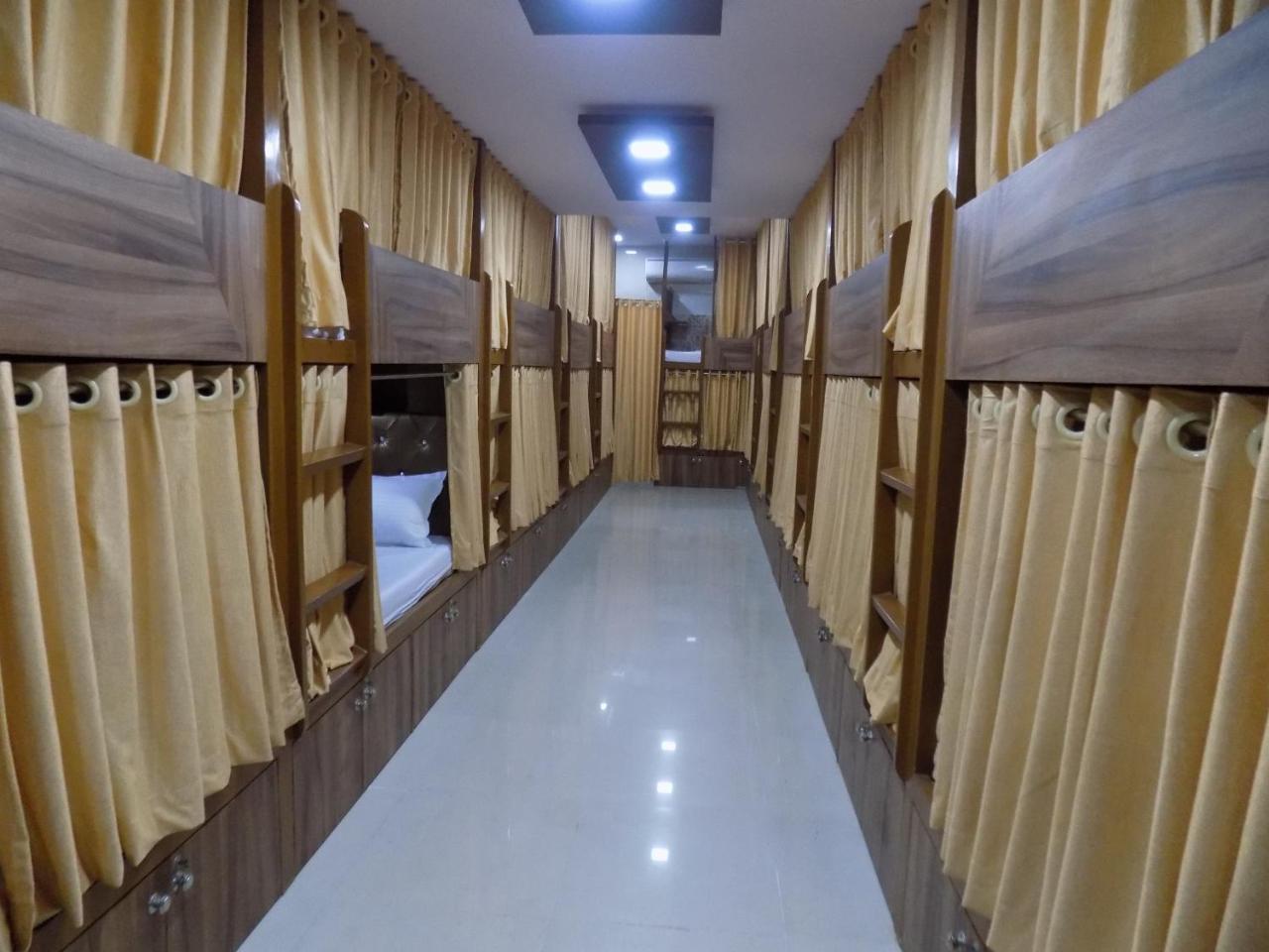 Metro Inn Dormitory Mumbai Luaran gambar