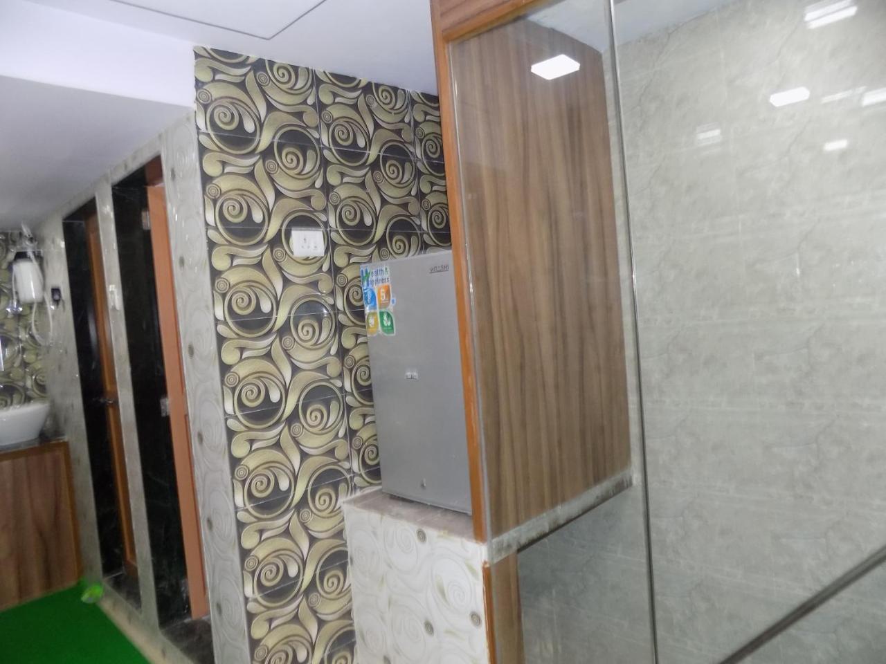 Metro Inn Dormitory Mumbai Luaran gambar